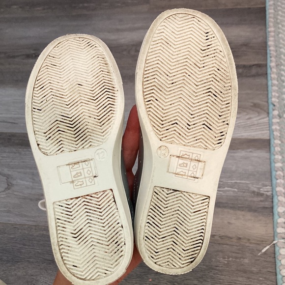 J. Crew Girl’s Saturday Metallic Sneaker - Picture 6 of 8